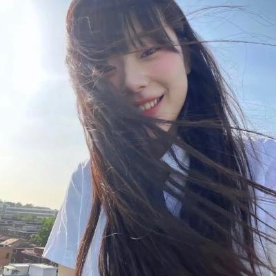 谁杀了她