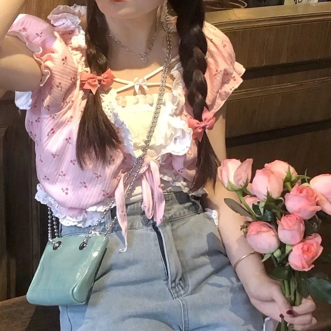 三个月亮